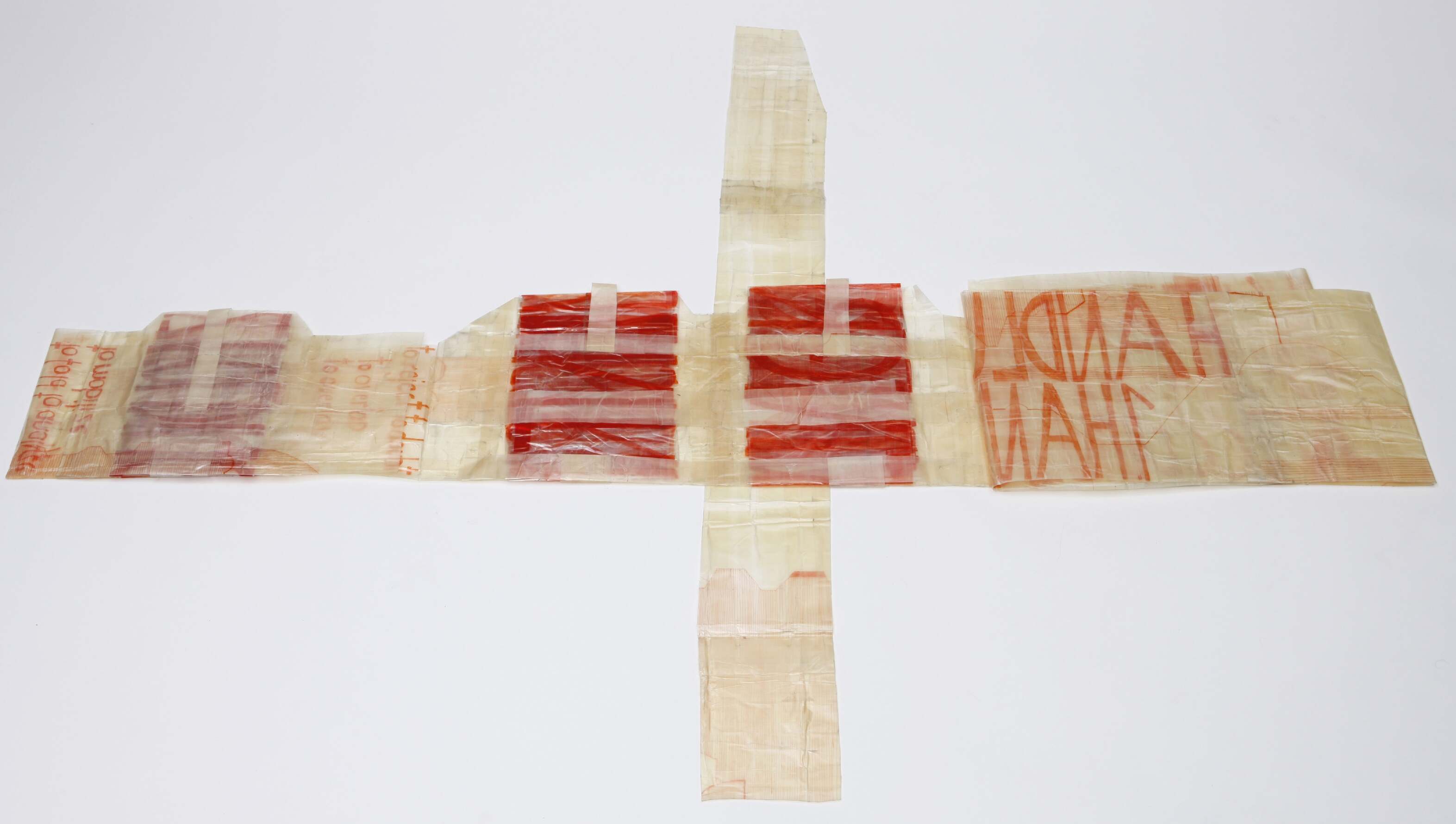 NUMBER 1, open - in a static appearance, around 250x120x4cm